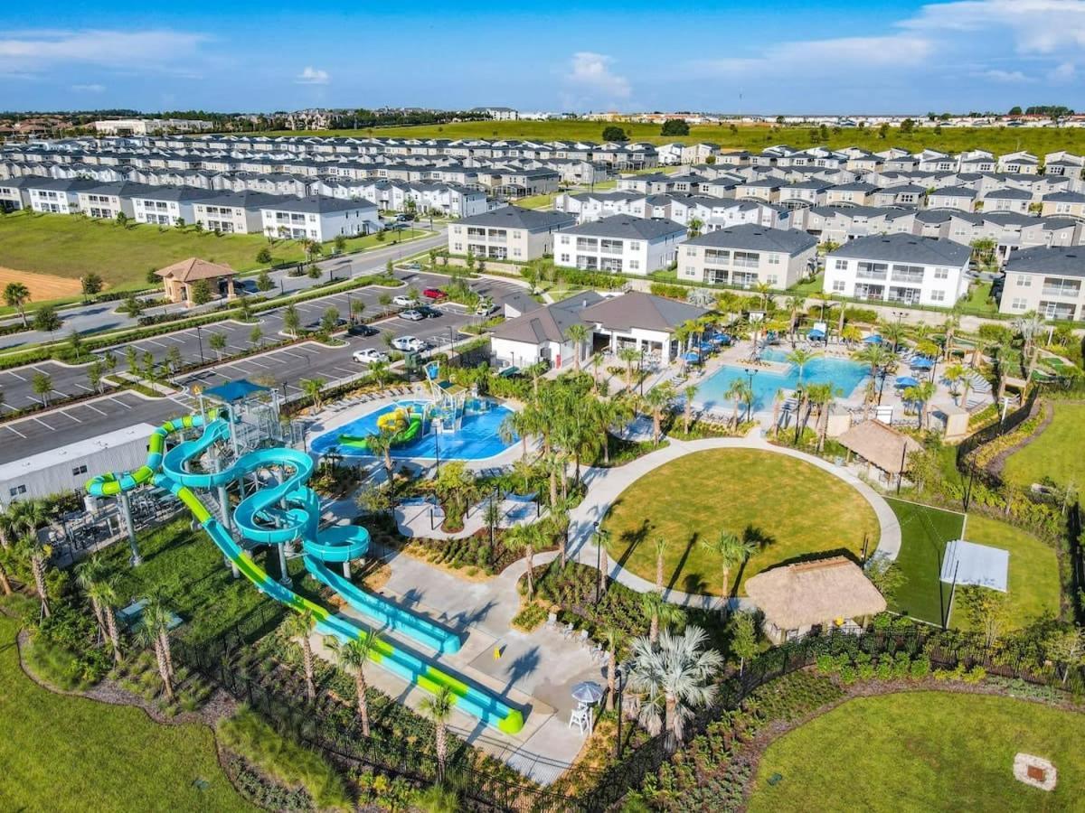 Superb Thematic 2Br Condo With 2 Clubhouses Kissimmee Exterior photo